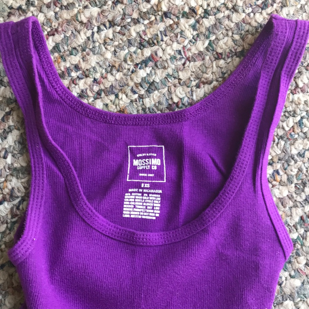 Target Tank Top - Picture 2 of 2